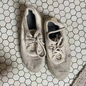 White Allbirds Size 6
